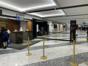 新千歳空港JGC会員の入口
